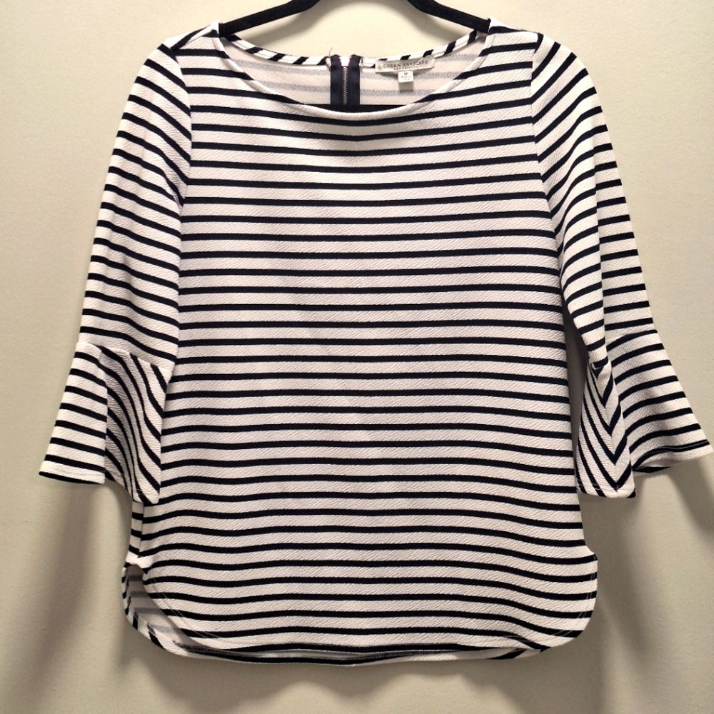 Green Envelope Striped 3/4 Flutter Sleeve Top | Navy - White | Size M